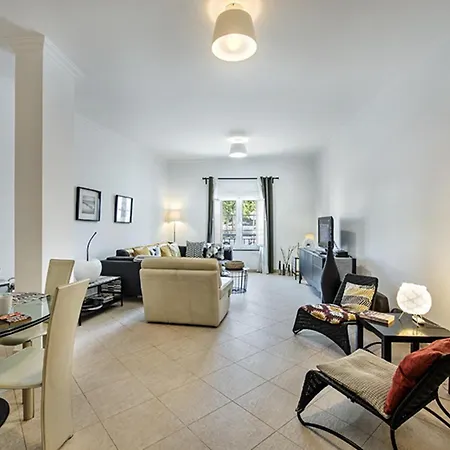 Stylish With Large Patio & Pool Tavira