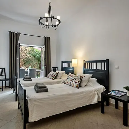 Stylish With Large Patio & Pool * Tavira