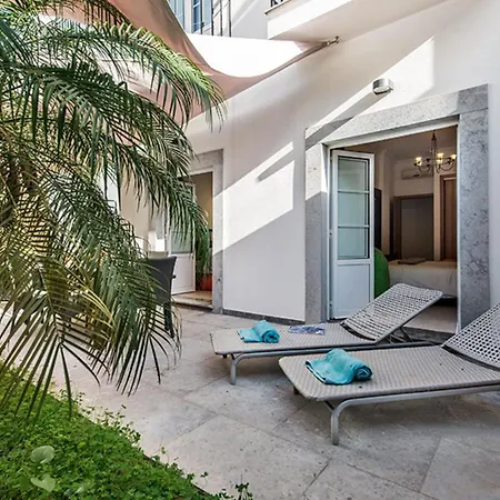 Stylish With Large Patio & Pool Apartament Tavira