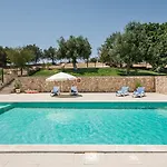公寓 Stylish With Large Patio & Pool 塔维拉
